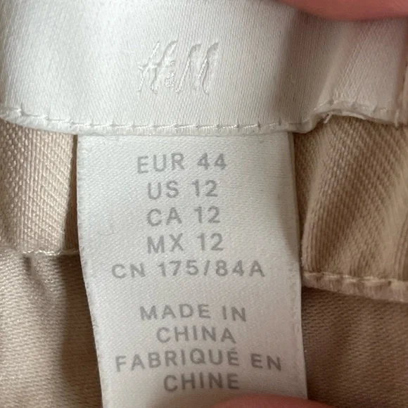 Pants - Picture 2 of 3